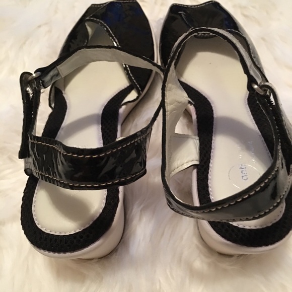 Easy Spirit Sandal 👡 - Picture 4 of 4